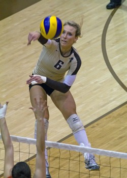 Rachel Cockrell, Bison Volleyball