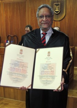Dr. Naranjan S. Dhalla with Honorary Doctorate diploma