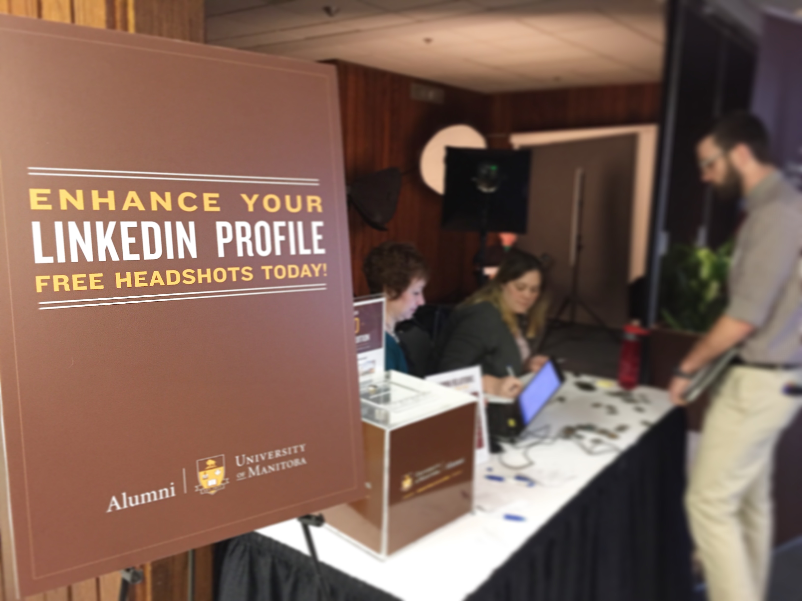 Get your free headshot to use on your LinkedIn profile, courtesy of Alumni Relations