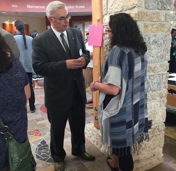 In addition to meeting alumni at Indigenous Homecoming, Morgan had the opportunity to meet David Barnard, President and Vice-Chancellor of the university, and spoke about her university experience so far. 
