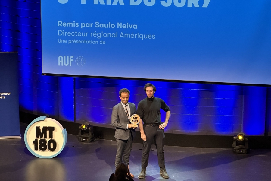 mt180 challenger on a stage