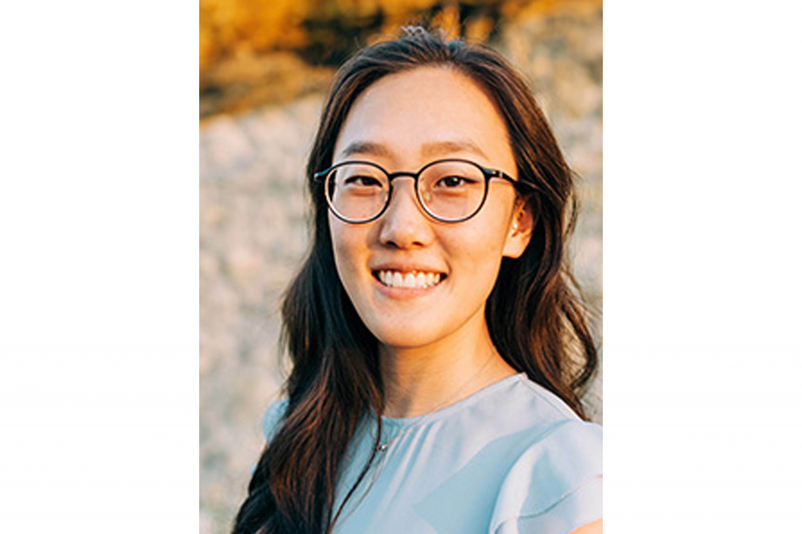 Portrait of Dr. Daisy Jihyung Ko.