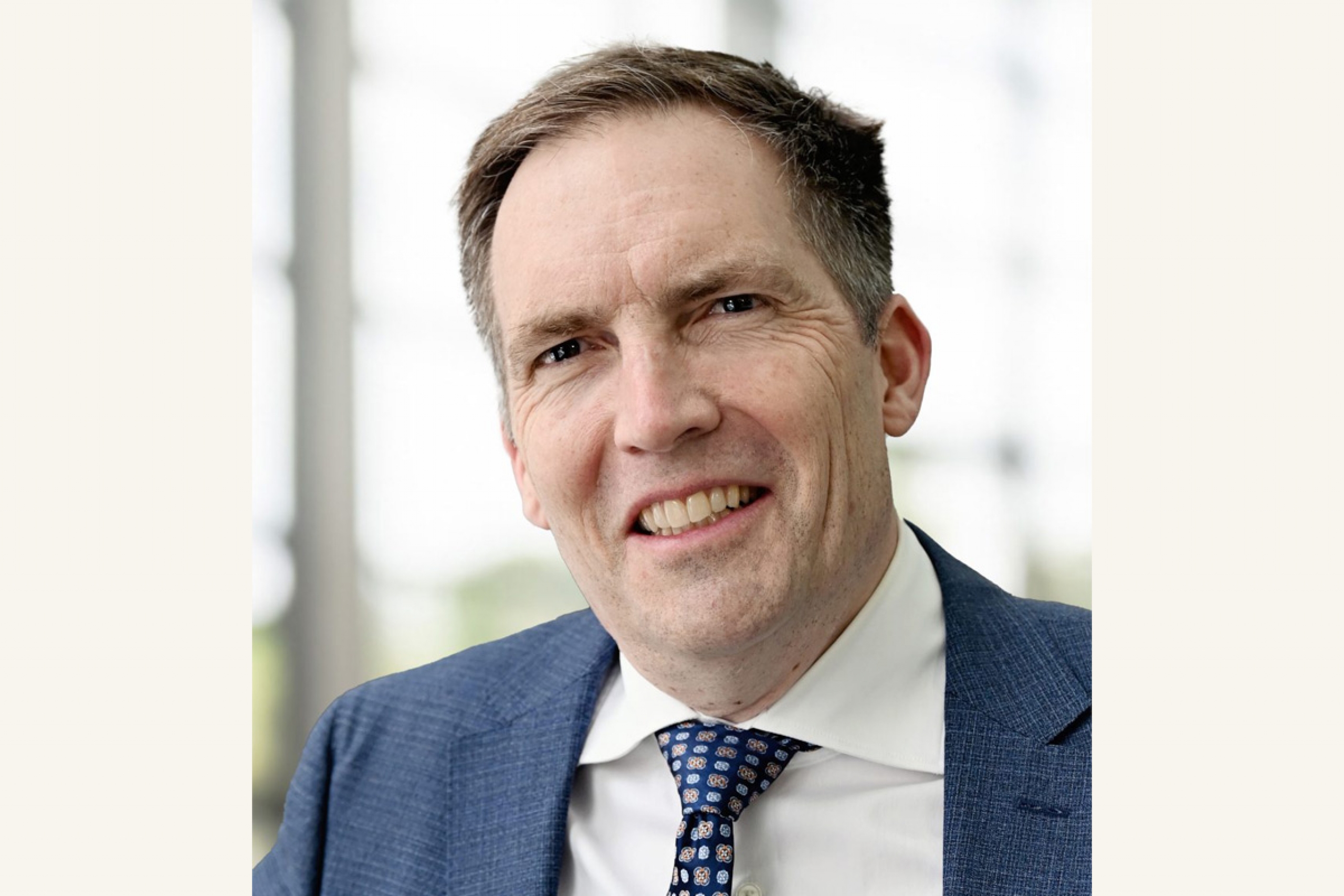 Portrait of Dr. Leif Sigurdson.