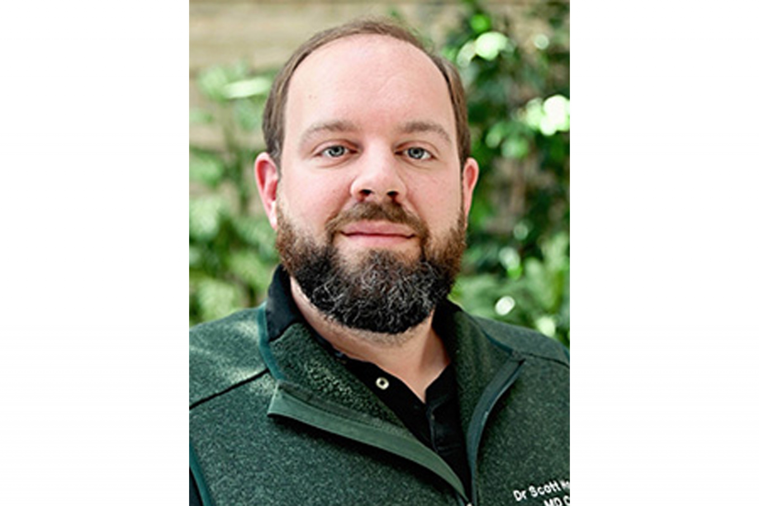 Headshot of Dr. Scott Hodgson.