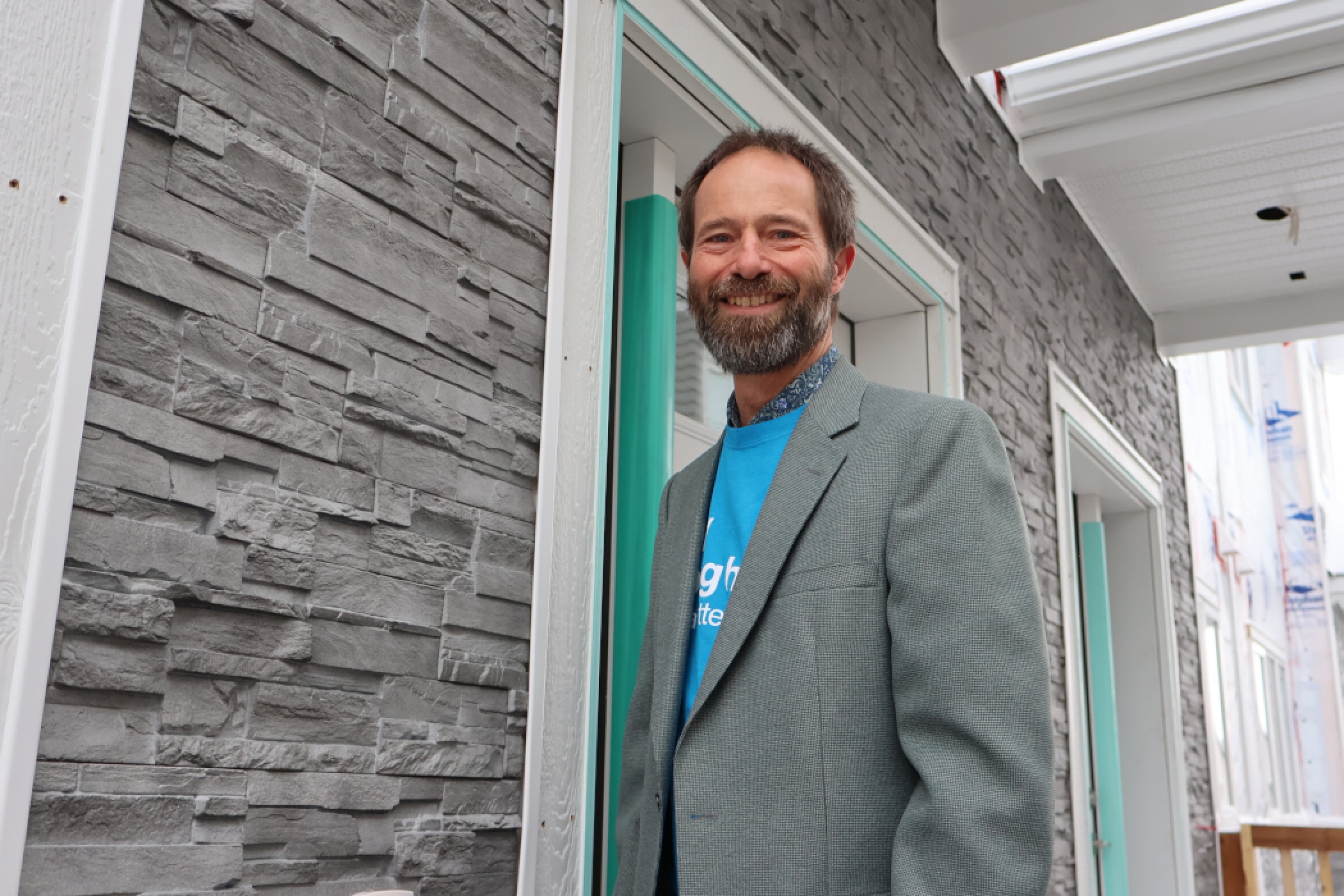 Portrait of Dr. Dieter Schonwetter.