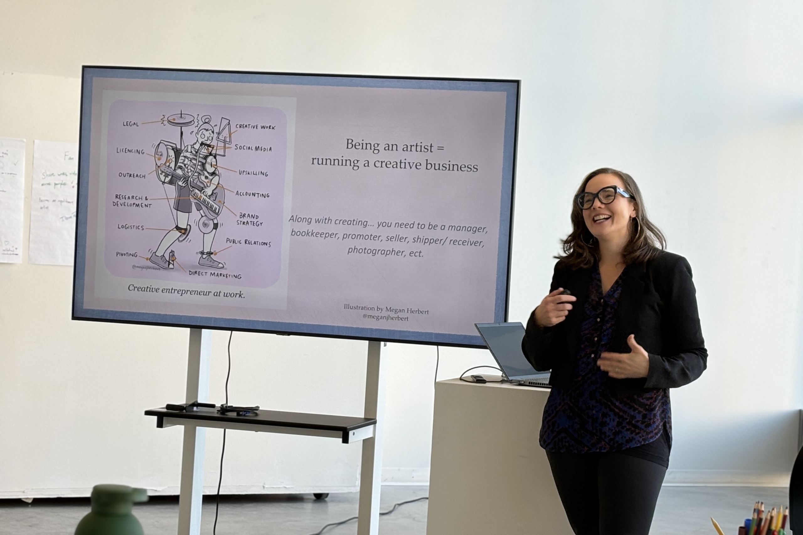 A presenter at Ignite speaking to students.