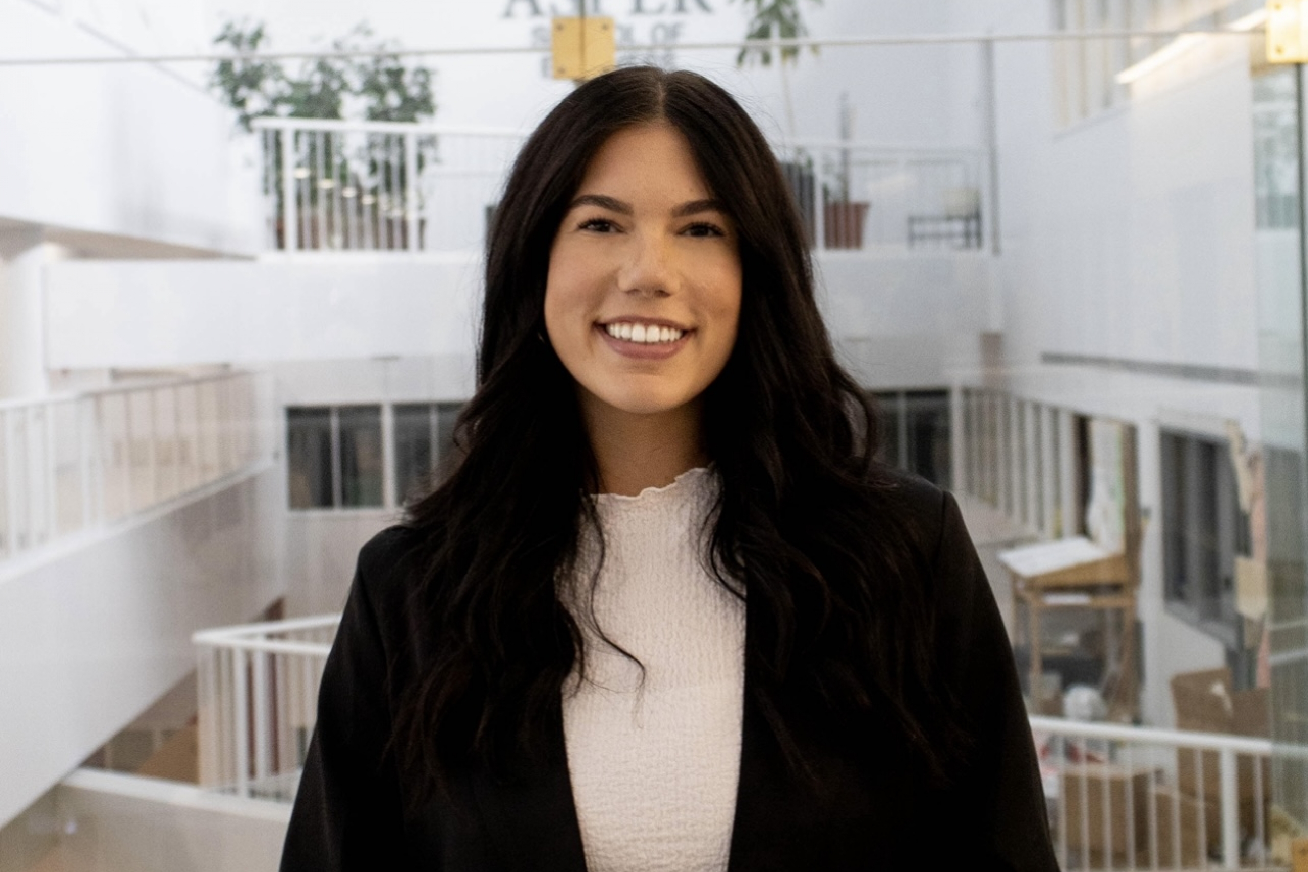 portrait of Rheanne Morin