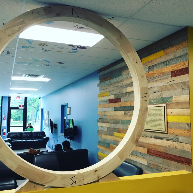This unique piece is located in the Science Students’ Association (SSA) Lounge in the Armes Building. The circle symbolizes the circle of life and the Medicine Wheel. It was incorporated into the design of the SSA Lounge when they remodelled their space in 2014-2015.