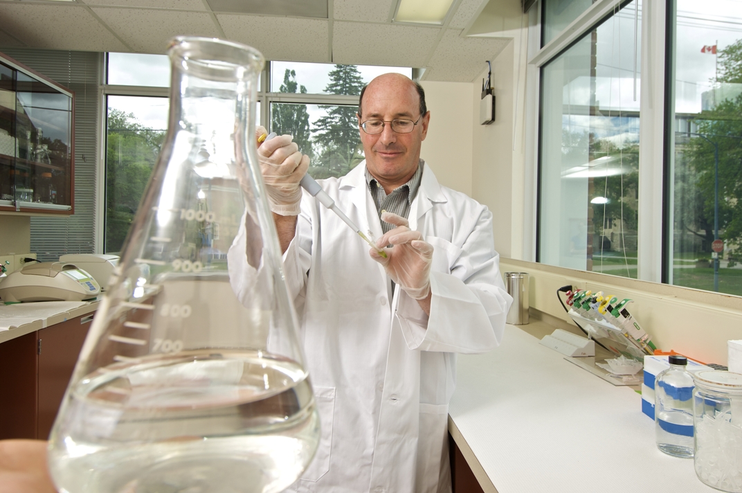 researcher works in a lab