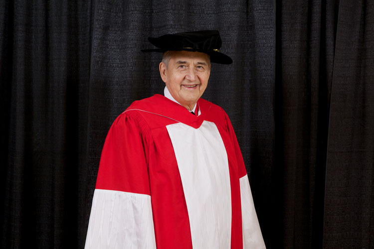 Dr. George Yee received an honorary degree from the U of M in 2012