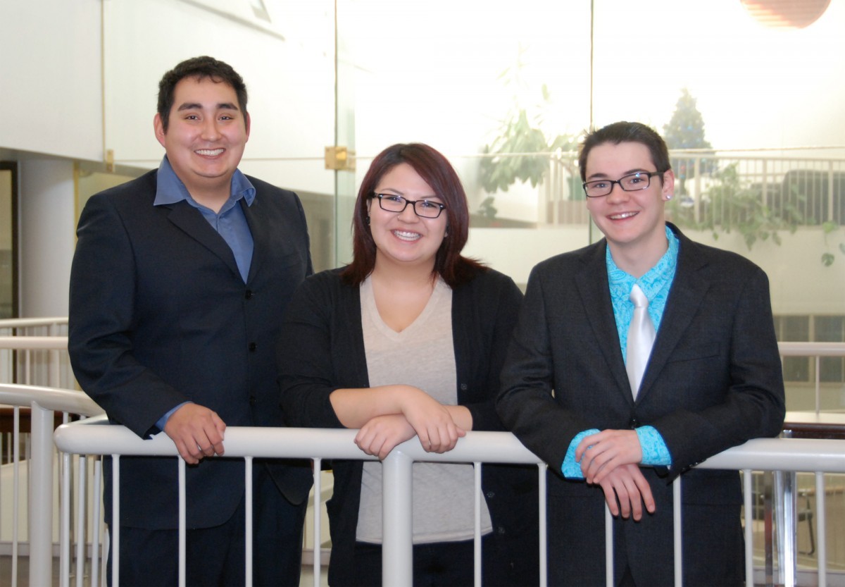 Winners of the 2015 Business Council of Manitoba Aboriginal Education Awards