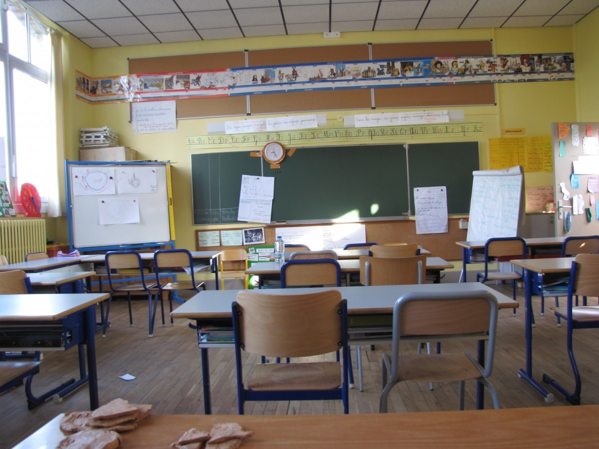 Elementary classrom in Orleans, France. Photo by Brittney Kosowan.