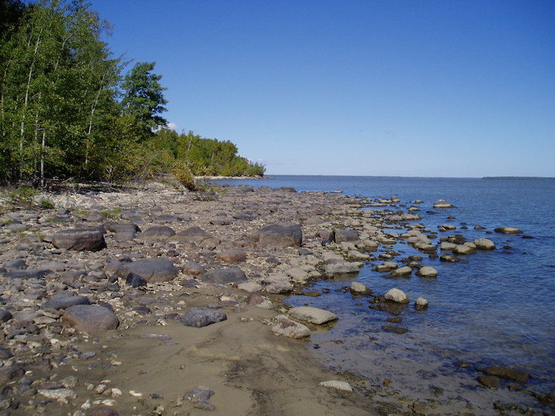 Lake Winnipeg rocky shoreline