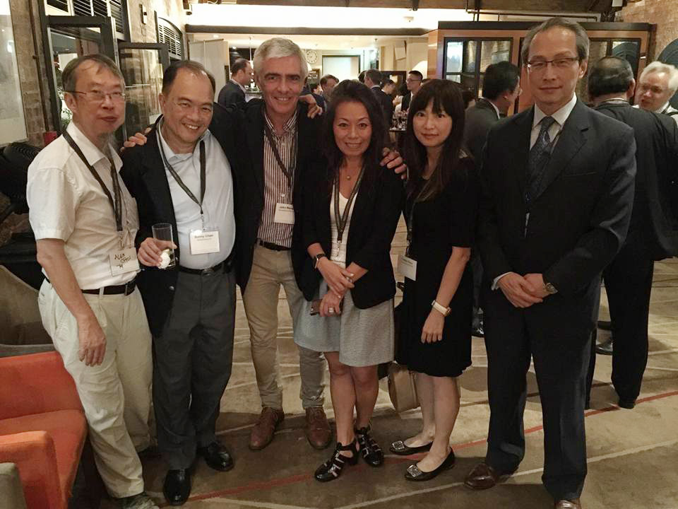 Over 50 U of M grads in Hong Kong gathered for a special alumni reception
