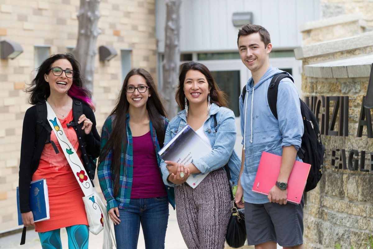 Students at MIGIZII AGAMIK (Bald Eagle Lodge).