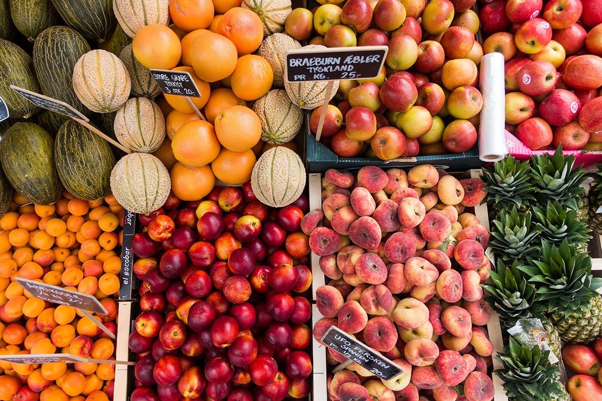 Fresh food - fruit.