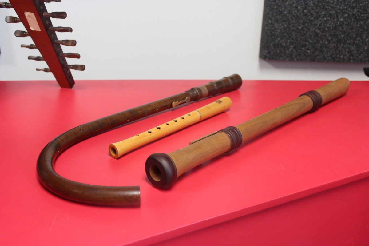 A tenor crumhorn, soprano recorder and tenor recorder at the Desautels Faculty of Music. Students in the Collegium Musicum play these. // Photo by Chris Reid