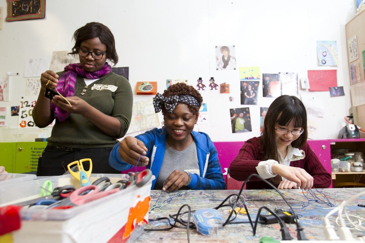 Students lending a hand during Alternative Reading Week Winnipeg