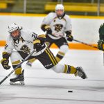 WHKY_ Alanna Sharman (24)-Oct 13_(2017-18)_1AW_02684, in game action, Winnipeg, Manitoba, Canada.Jeff and Tara Miller For Bison Sports