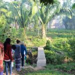 U of M students in CSL's Maya Self-Determination program on a guided hike in the Toledo District of Belize