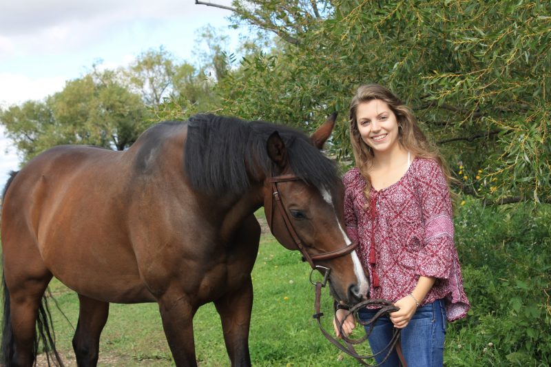 Ashlyn Scott with a horse