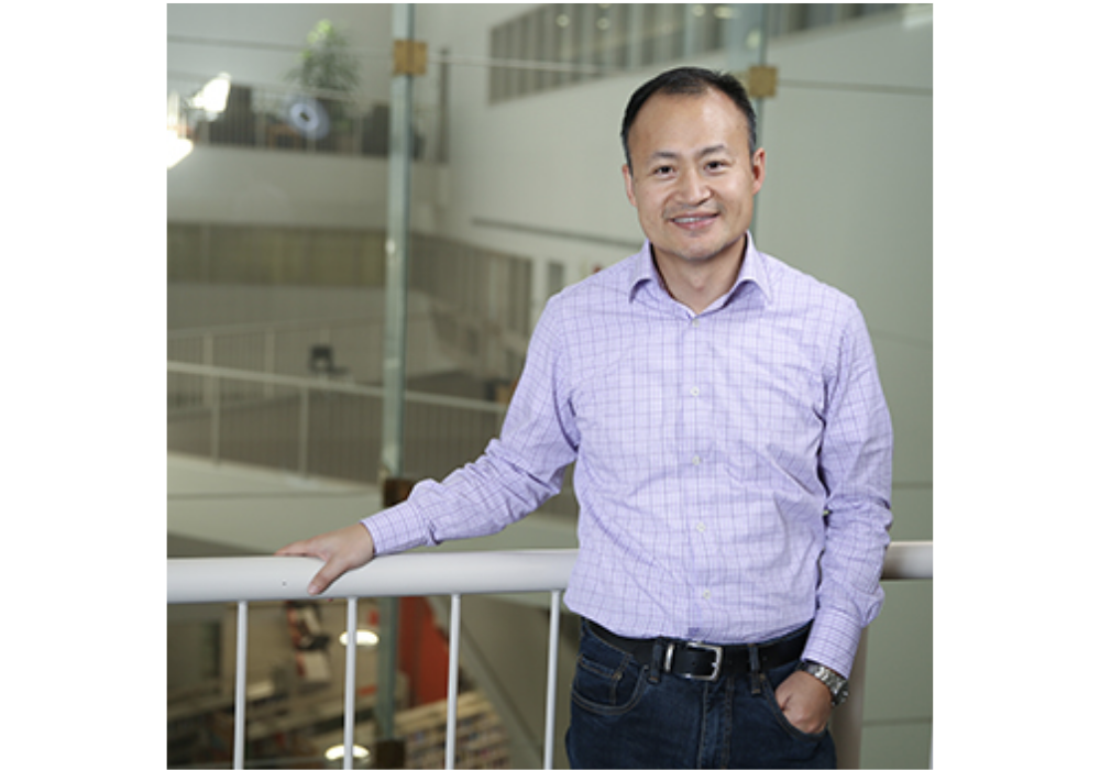 Dr Steven Zheng
