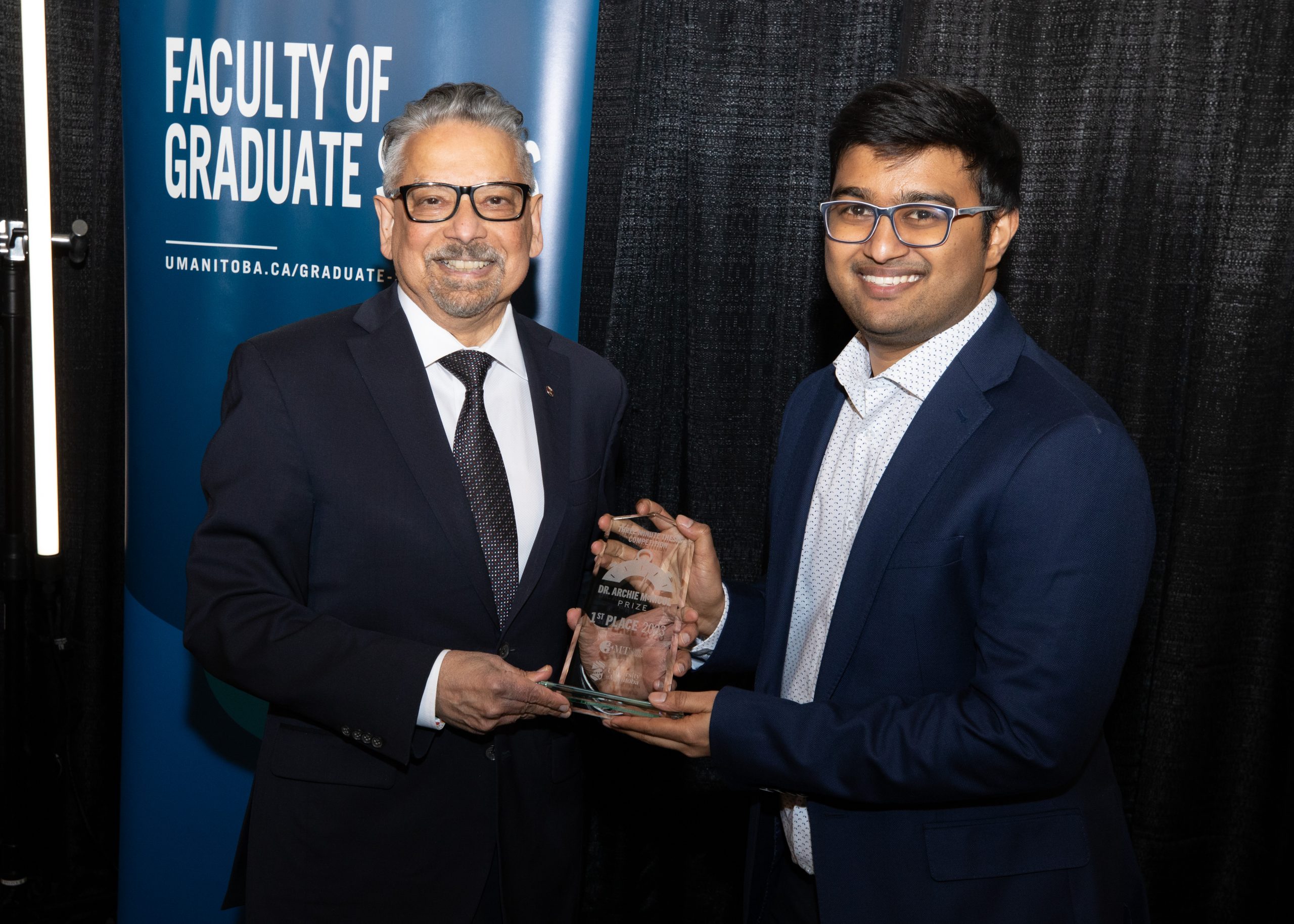 https://news.umanitoba.ca/wp-content/uploads/2023/04/3MT-Final-Event-IMGL17590116-First-Place-scaled.jpg