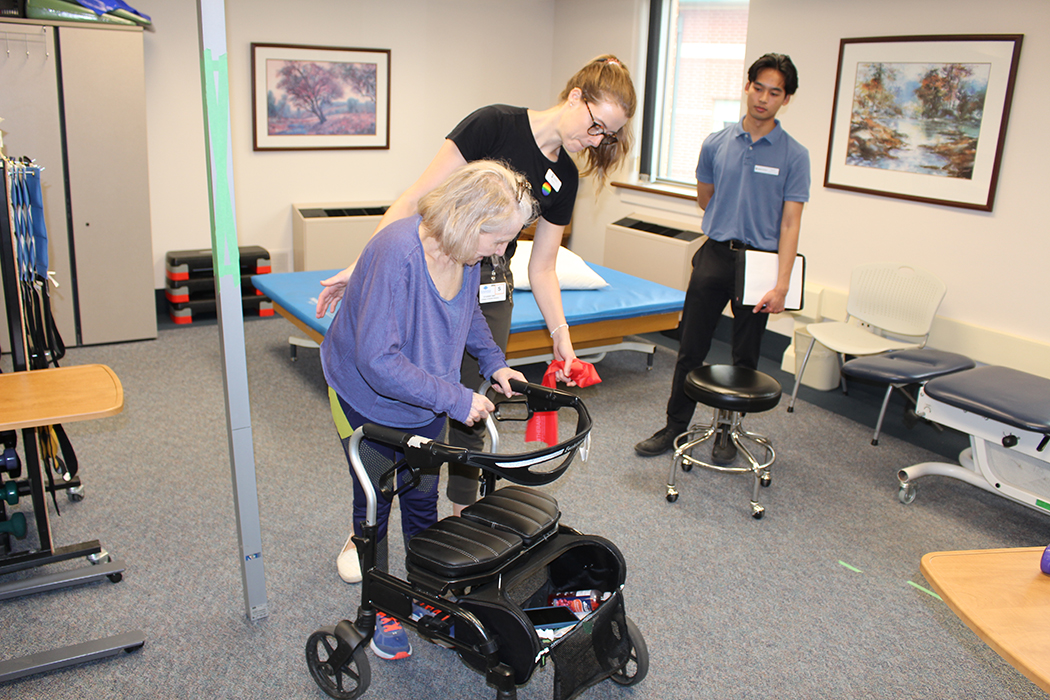 Students work with a client at the Physical Therapy Neuro Rehab Clinic at Riverview Health Centre.