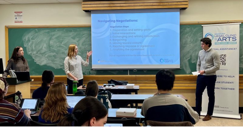 Emily Palmer (3L) [BA)/2019], Skylar Ferbers (3L) [BComm(Hons)/2022], and Carter Ross (3L) [BComm(Hons)/2022], presenting to the UofW Business of Theatre class. 