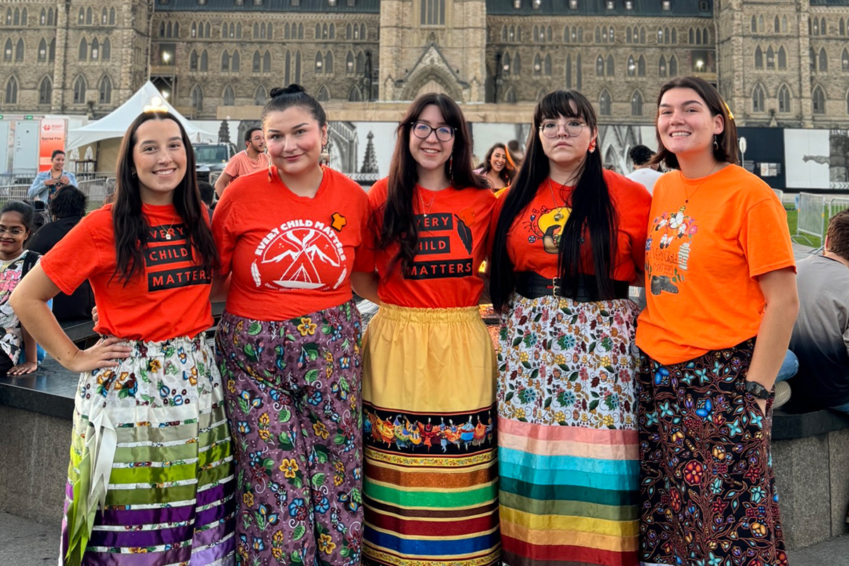 Lauren Hallett (right) and other members of Indigenous Circle of Empowerment on Parliament Hill.