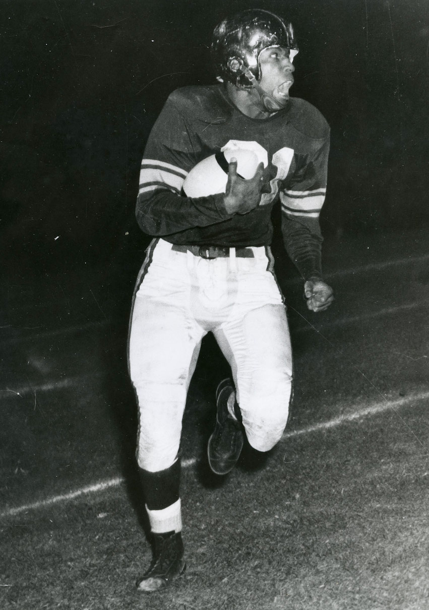 Casey playing for the Blue Bombers in 1953.