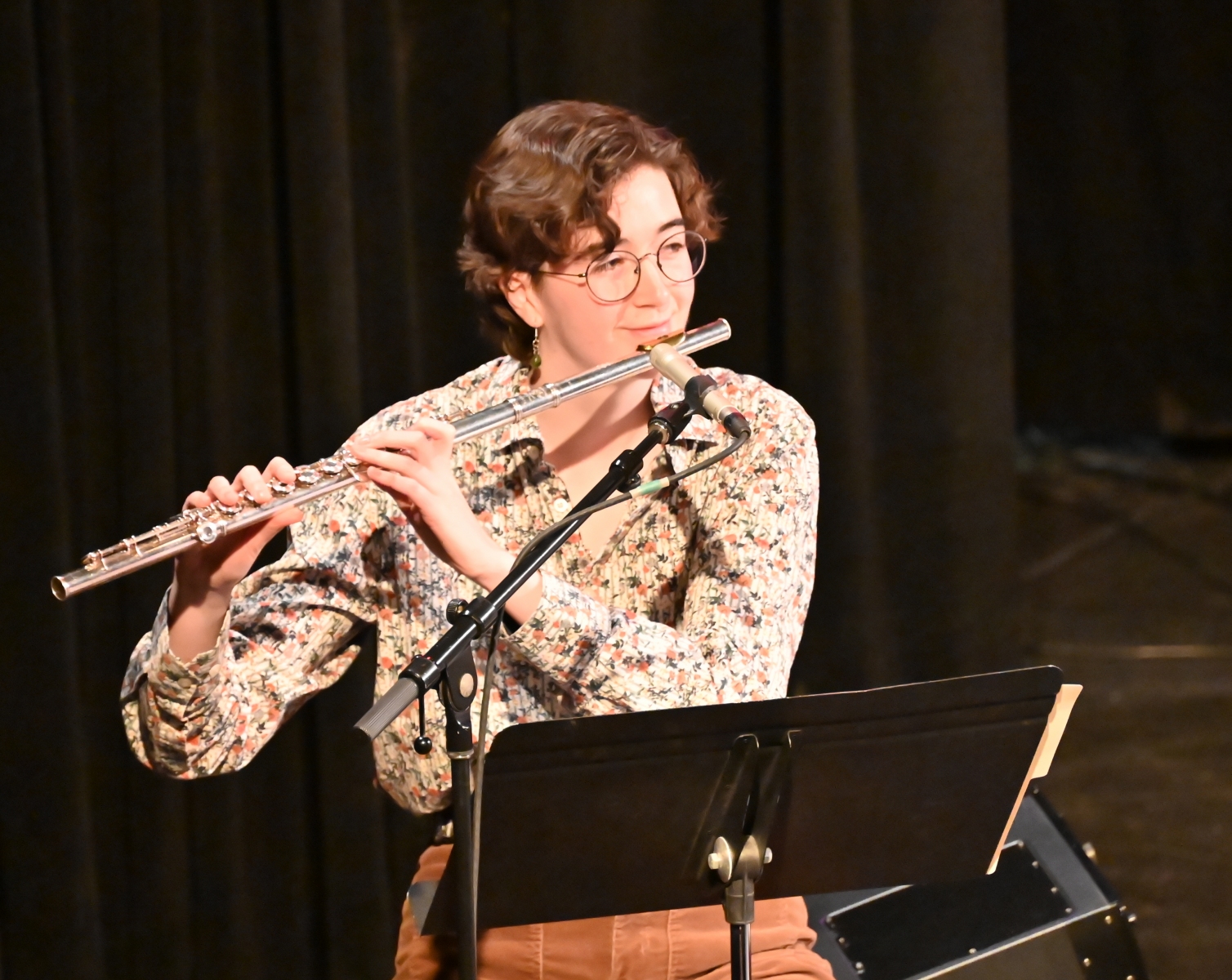 Cal Wiese performs flute in concert